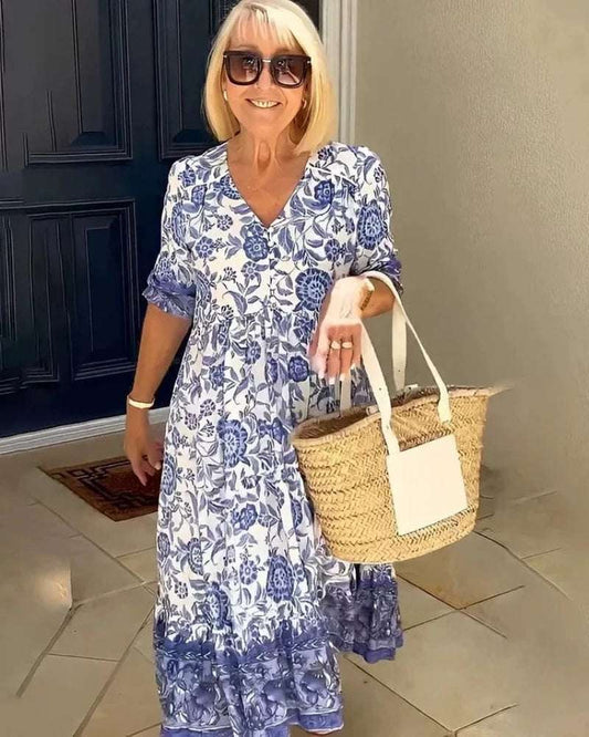 elegancka sukienka w kwiaty