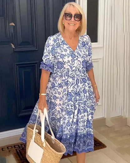 elegancka sukienka w kwiaty